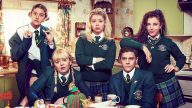 Derry Girls izle