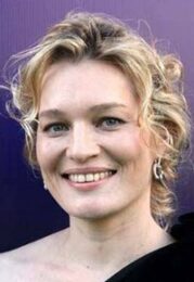 Виктория Толстоганова