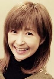 こおろぎさとみ