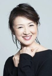 赤間麻里子